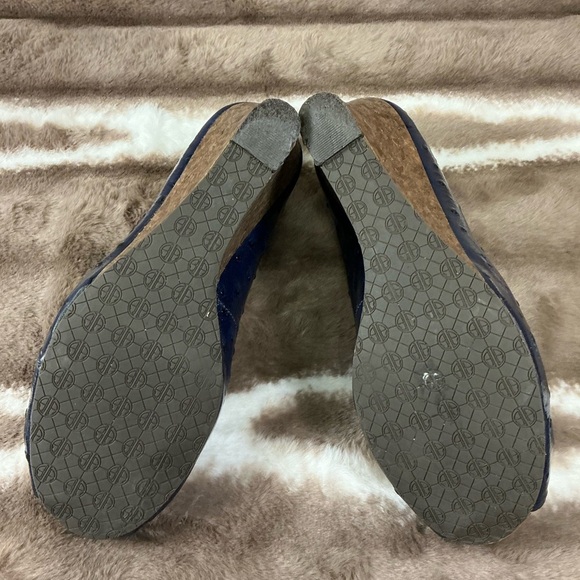 LILLY PULITZER Navy Peep-Toe Heels Sz 9M - Picture 6 of 7